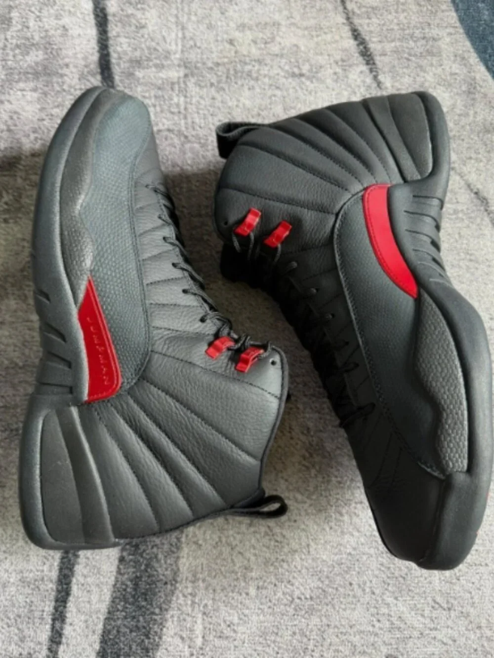 Nike Air Jordan Retro 12XI Bloodline Black Red Shoes